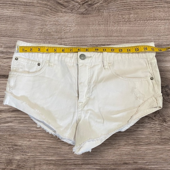 Free People Bone Color Shorts Size 29 - Picture 5 of 9
